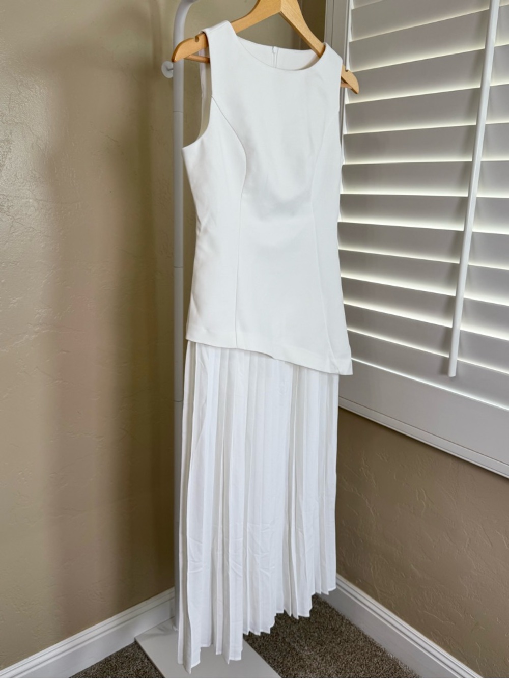 Sold - Picture 5 of 9